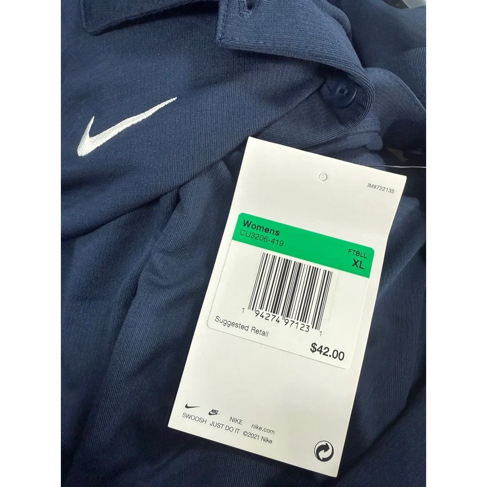 109. Nike Women's Franchise Polo in navy color size XL